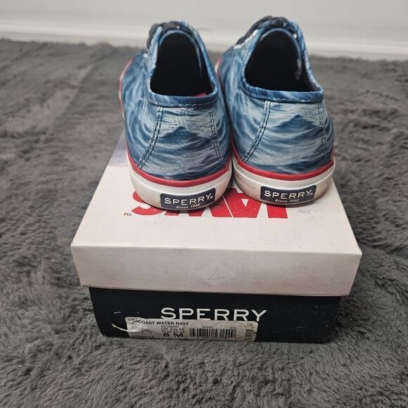 Limited Edition JAWS Sperry Sneakers Size 8 In Womens - Picture 6 of 12